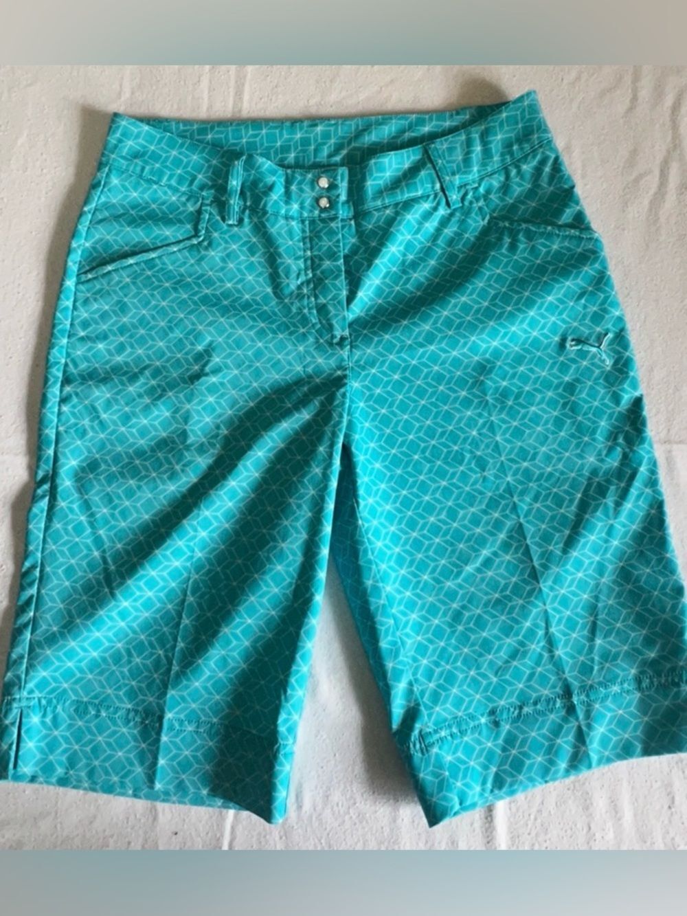Puma Golf Bermuda Moisture Wicking Shorts Size 6